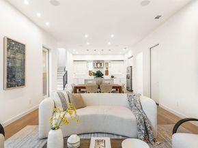 832  Mcbroom Street , Dallas Texas 75212