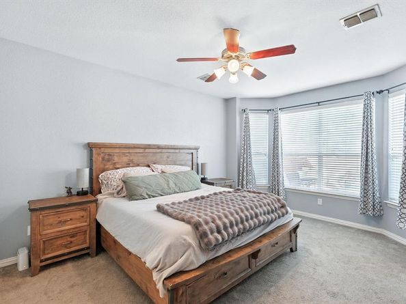 6828  Shoreway Drive , Grand Prairie Texas 75054