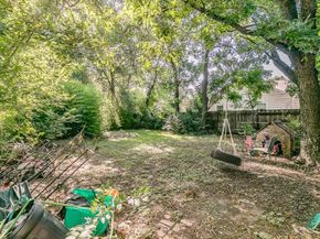 2100 N Riverside Drive , Fort Worth Texas 76111