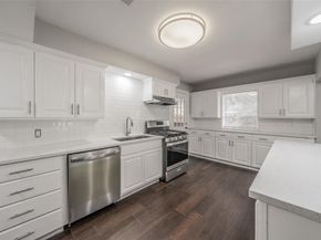 110  Bluebonnet Drive , Highland Village Texas 75077