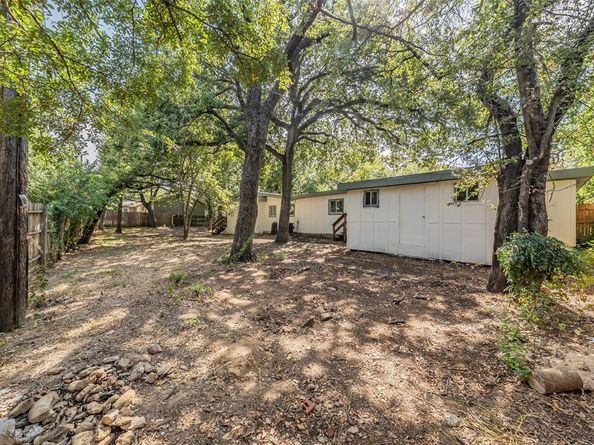 110  Bluebonnet Drive , Highland Village Texas 75077