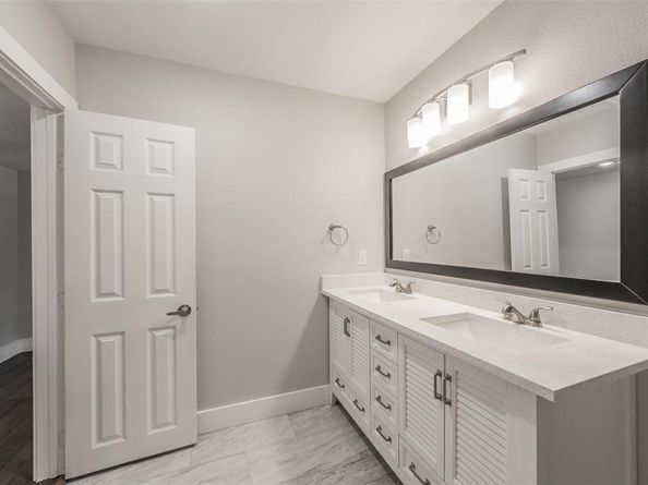 110  Bluebonnet Drive , Highland Village Texas 75077