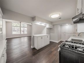 110  Bluebonnet Drive , Highland Village Texas 75077