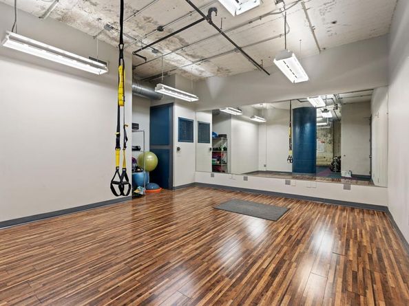 1122  Jackson Street  718, Dallas Texas 75202