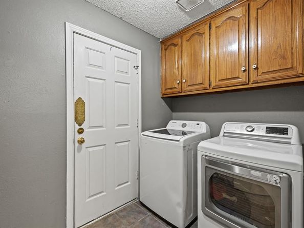 2809  Apple Valley Drive , Garland Texas 75043