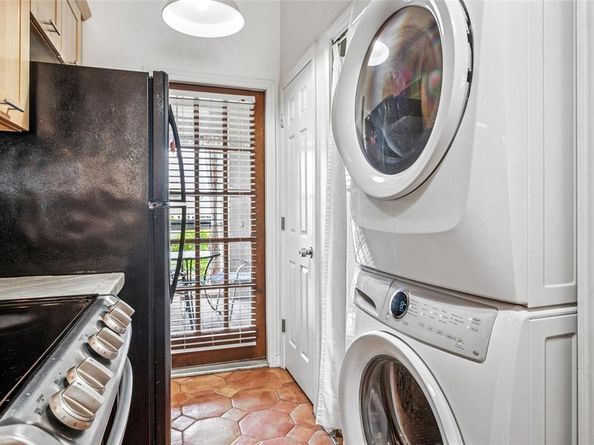 4800 W Lovers Lane  519, Dallas Texas 75209