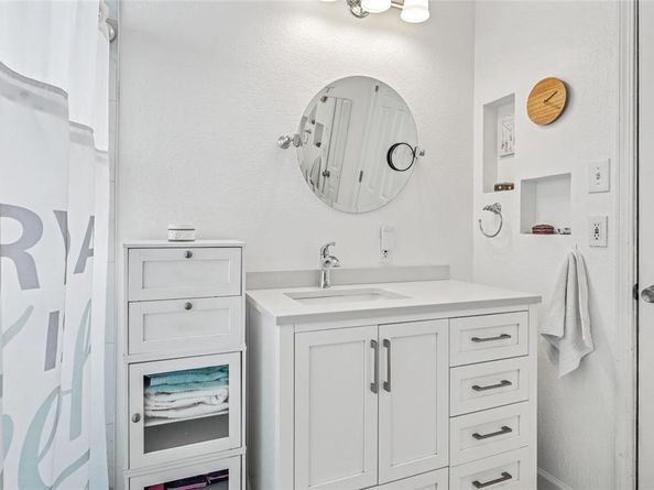 4800 W Lovers Lane  519, Dallas Texas 75209