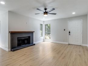 9601  Walnut Street  5203, Dallas Texas 75243