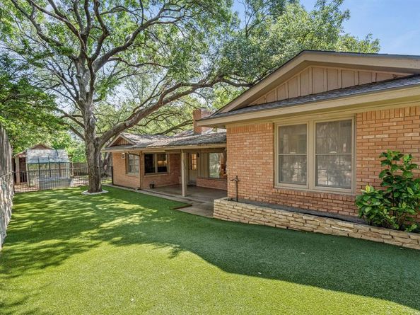6536  Genoa Road , Fort Worth Texas 76116