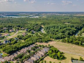 813  Claycourt Circle , Fort Worth Texas 76120