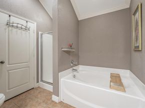 813  Claycourt Circle , Fort Worth Texas 76120