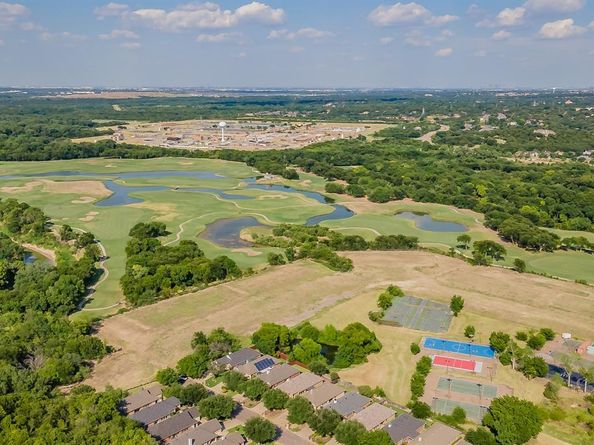 813  Claycourt Circle , Fort Worth Texas 76120