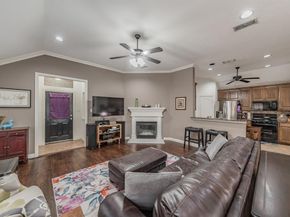 813  Claycourt Circle , Fort Worth Texas 76120