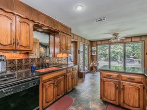 2406  Drawbridge Drive , Arlington Texas 76012