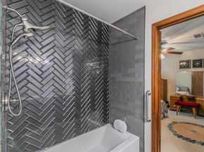 2406  Drawbridge Drive , Arlington Texas 76012