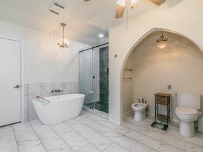 2406  Drawbridge Drive , Arlington Texas 76012