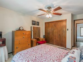 2406  Drawbridge Drive , Arlington Texas 76012