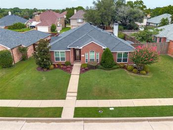 2517  Hackberry Creek 