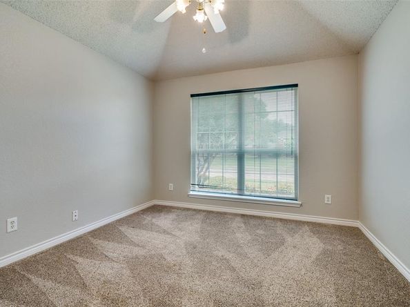 2517  Hackberry Creek , Mesquite Texas 75181