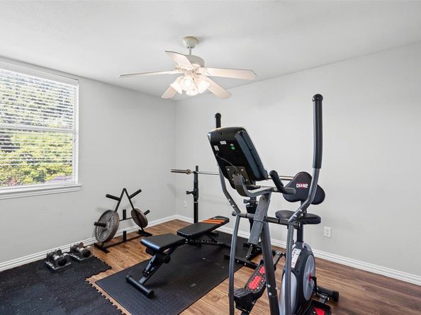 6506  Opus Drive , Arlington Texas 76001