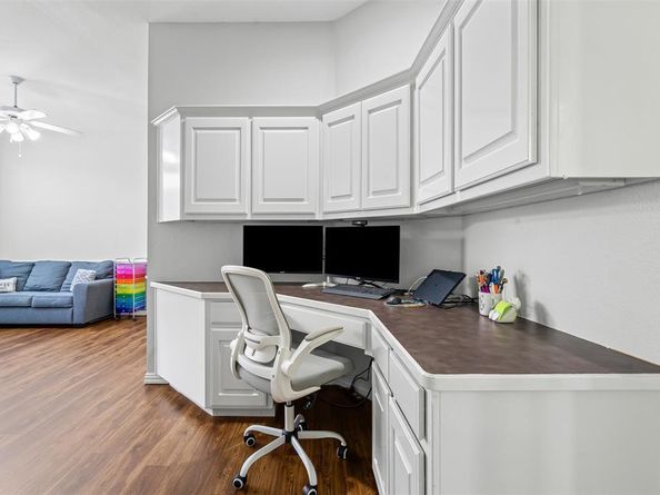 6506  Opus Drive , Arlington Texas 76001