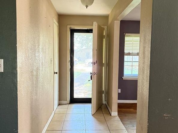 2025  Tiehack Lane , Garland Texas 75044
