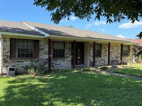2025  Tiehack Lane , Garland Texas 75044