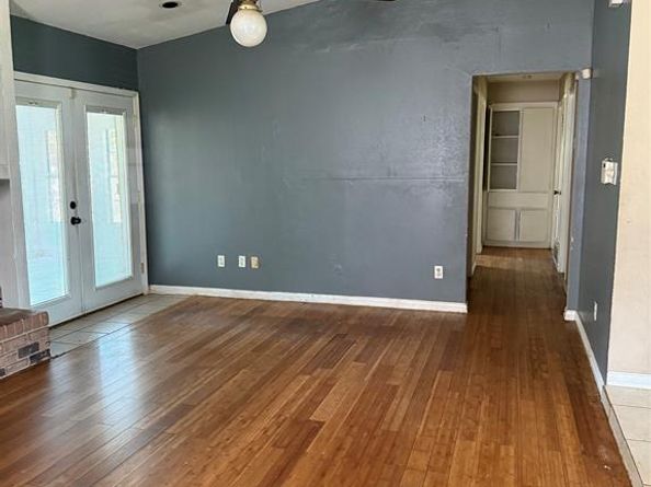 2025  Tiehack Lane , Garland Texas 75044