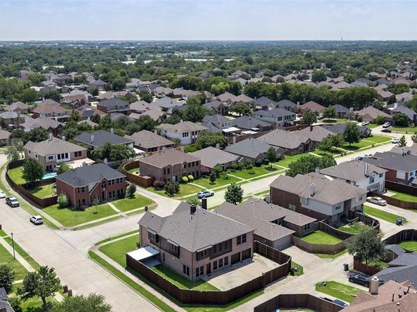 111  Lanshire Drive , Rockwall Texas 75032