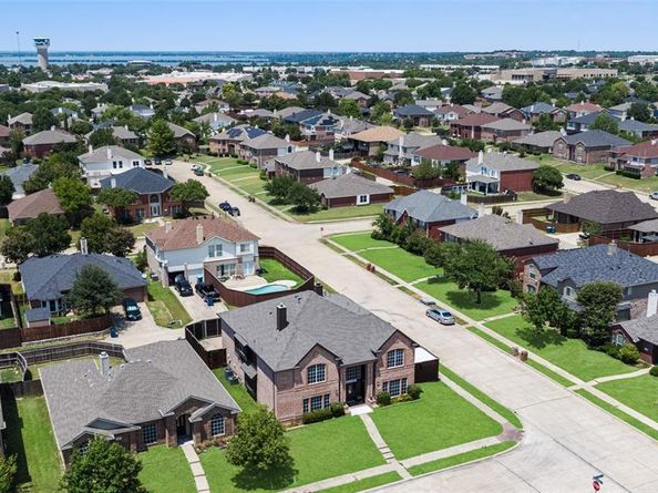 111  Lanshire Drive , Rockwall Texas 75032