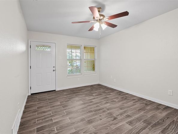 14617  Oakwood Lane , Balch Springs Texas 75180