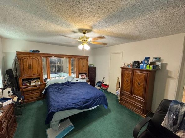 300  Pointer Place , Arlington Texas 76002