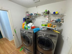 300  Pointer Place , Arlington Texas 76002