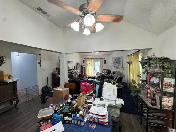 300  Pointer Place , Arlington Texas 76002