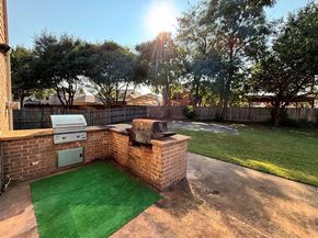 1213  Frenchmans Drive , DeSoto Texas 75115