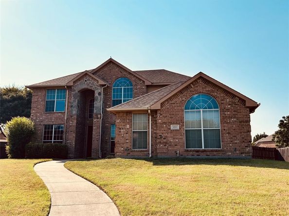1213  Frenchmans Drive , DeSoto Texas 75115