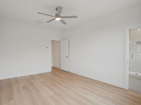 13351  Goodland Street  202, Farmers Branch Texas 75234