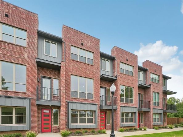 13351  Goodland Street  202, Farmers Branch Texas 75234