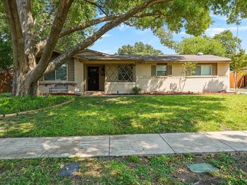 718  Silverstone Drive 
