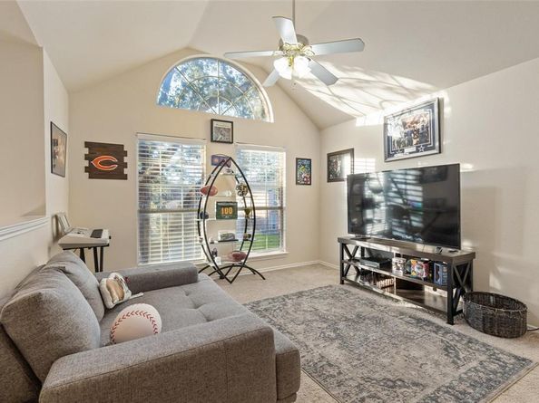 18212  Muir Circle , Dallas Texas 75287