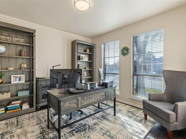 18212  Muir Circle , Dallas Texas 75287