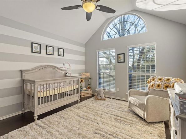 18212  Muir Circle , Dallas Texas 75287