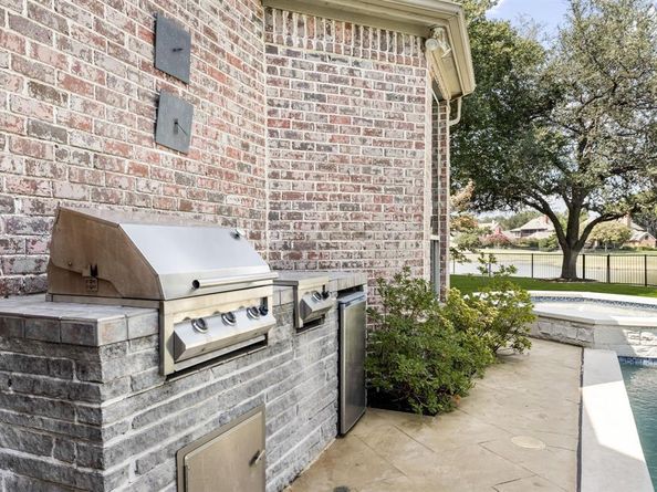 3020  Shelton Way , Plano Texas 75093