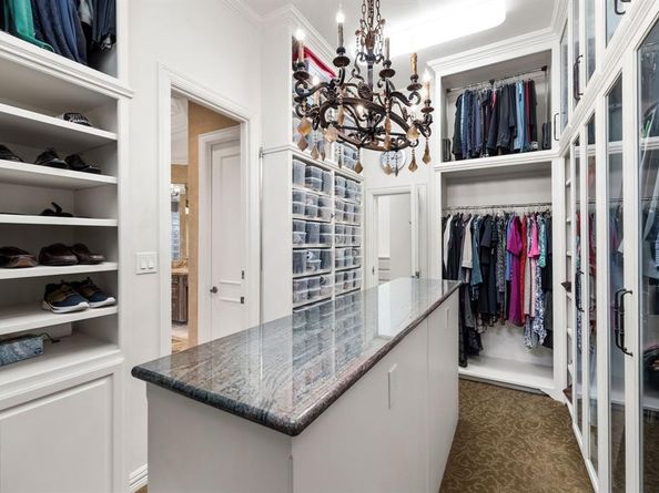 3020  Shelton Way , Plano Texas 75093