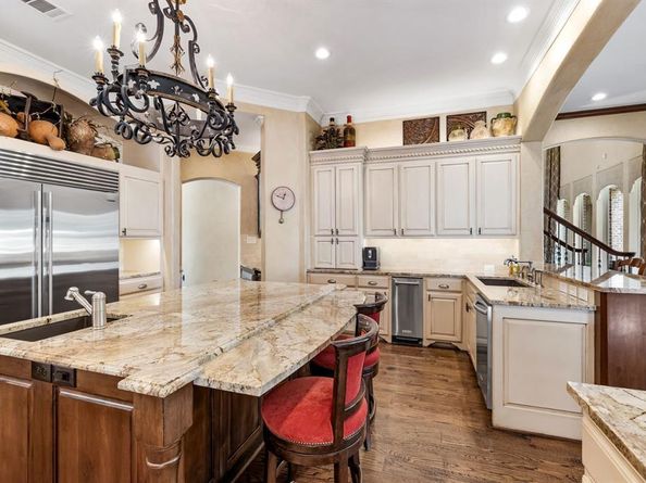 3020  Shelton Way , Plano Texas 75093