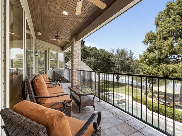 3020  Shelton Way , Plano Texas 75093
