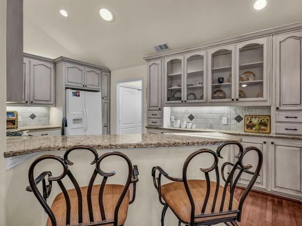 3101  Camellia Rose Drive  1111, Fort Worth Texas 76116