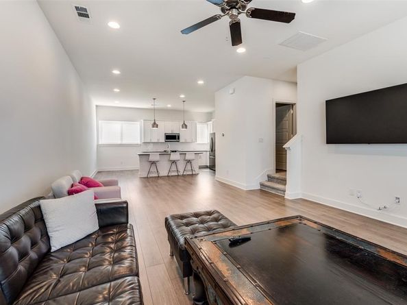 2802  Addison Park Lane , Fort Worth Texas 76110