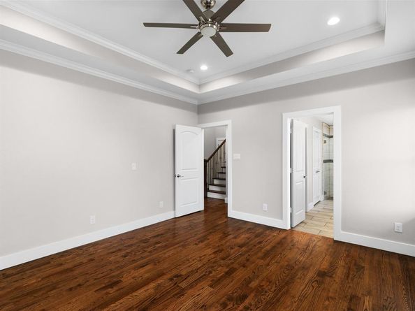 2700  Refugio Avenue , Fort Worth Texas 76164