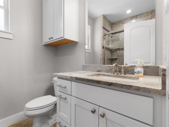 2700  Refugio Avenue , Fort Worth Texas 76164